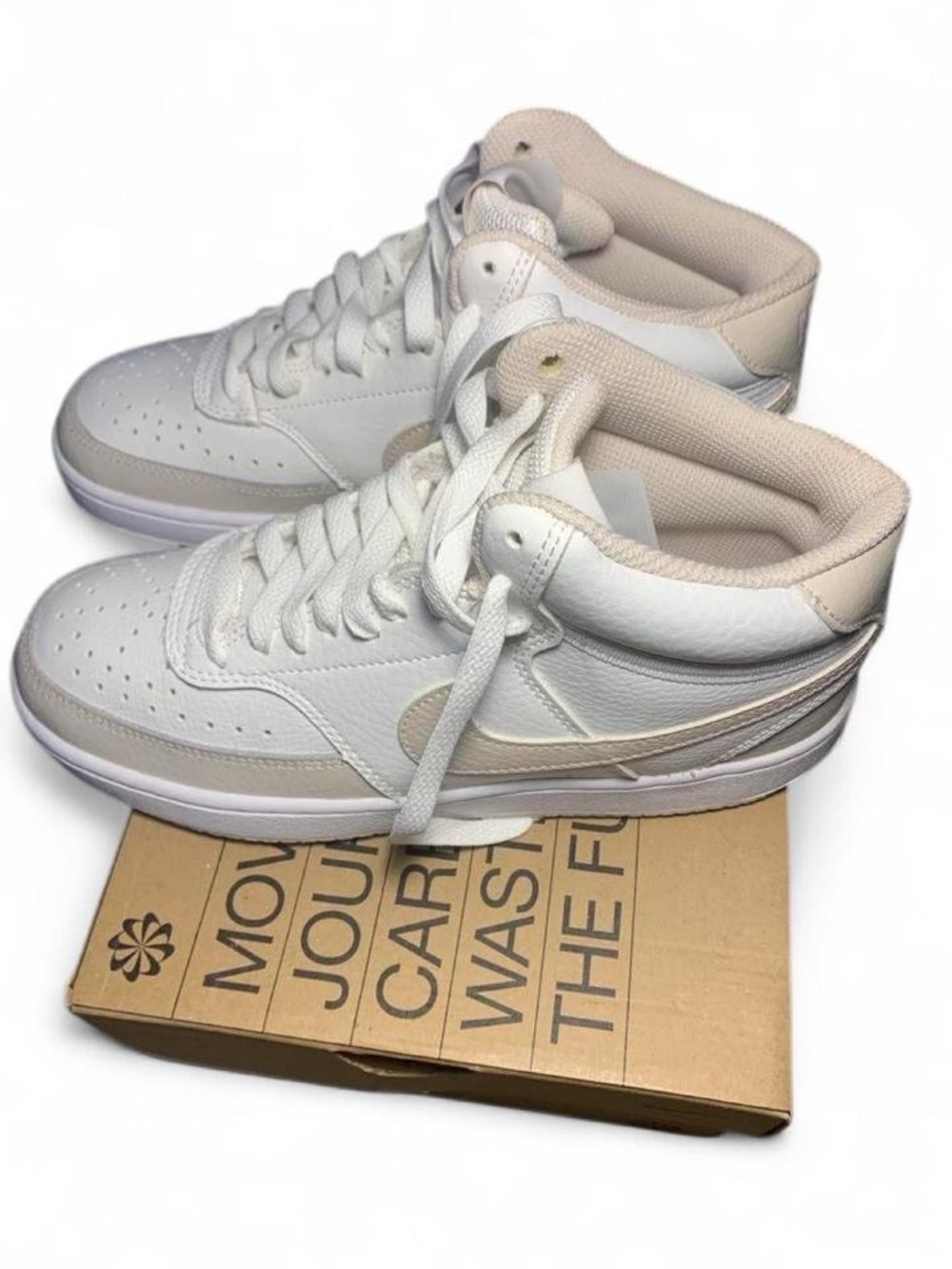 Nike Mid-Top Sneakers in White & Light Beige Women’s Size 8 - Picture 2 of 6